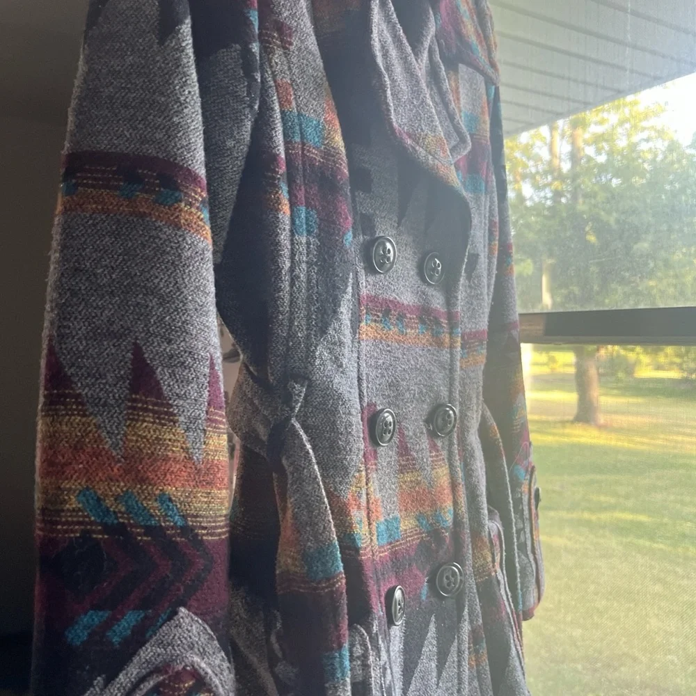 Jolt Colorful Patterned Jacket - Picture 5 of 5